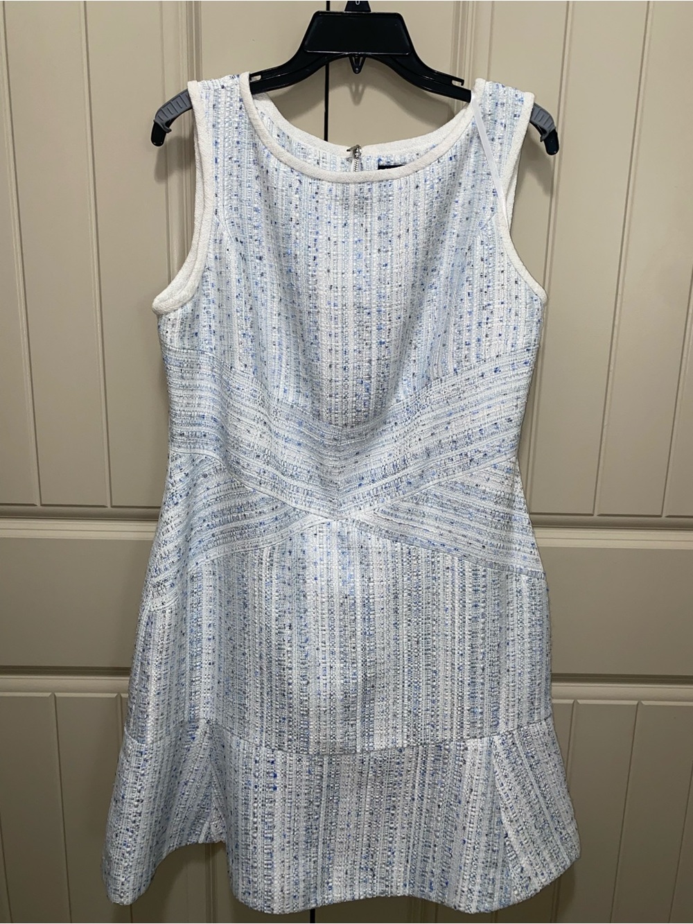 Karl Lagerfeld Sleeveless White & Light Blue Textured Fit-and-Flare Dress Sz lrg